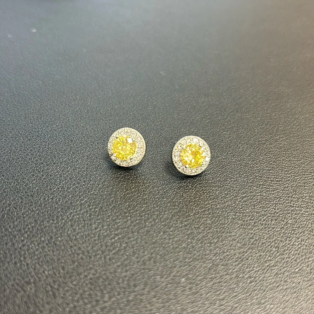 Canary yellow diamond stud earrings in Sterling Silver! - Picture 2 of 8